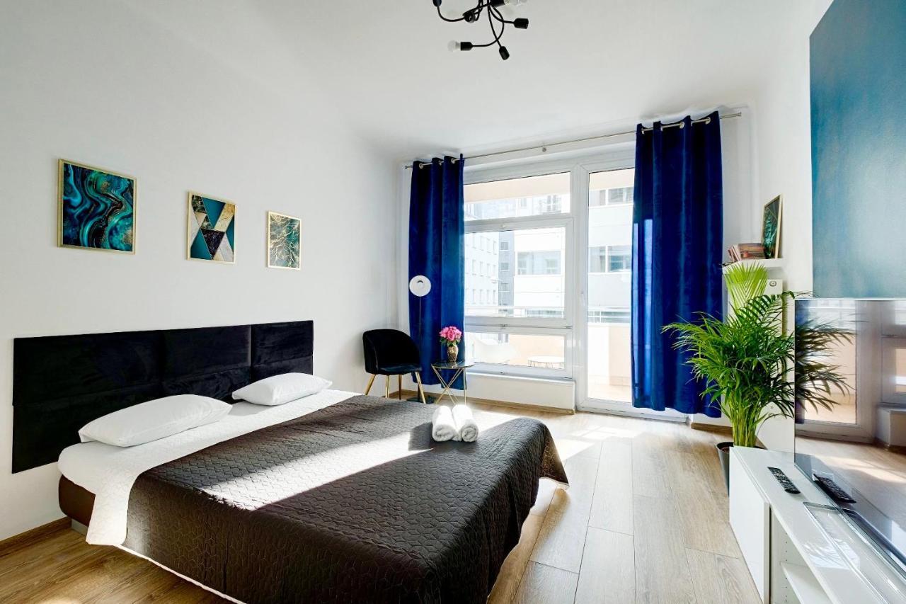 Charming Apartment In The City Center Warszawa Zewnętrze zdjęcie